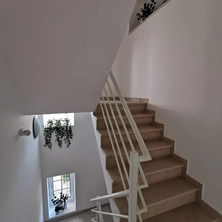 Bmyt - The Apartamento Lisboa
