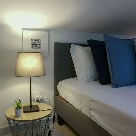 Bmyt - The Apartamento *