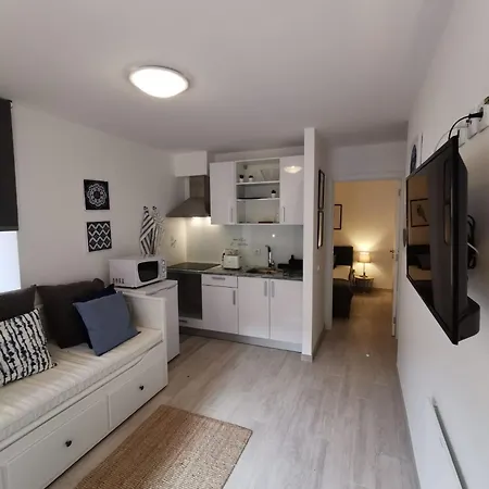 Bmyt - The Apartamento *